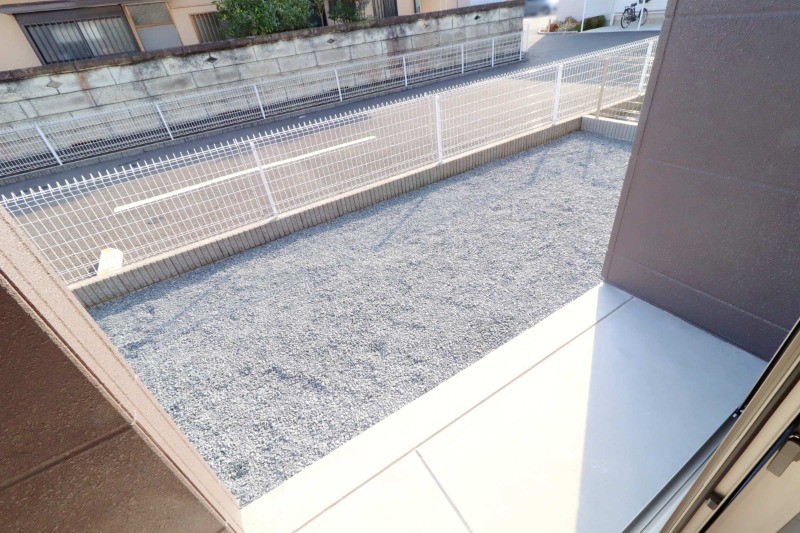 庭　図面と現状に相違がある場合には現状を優先