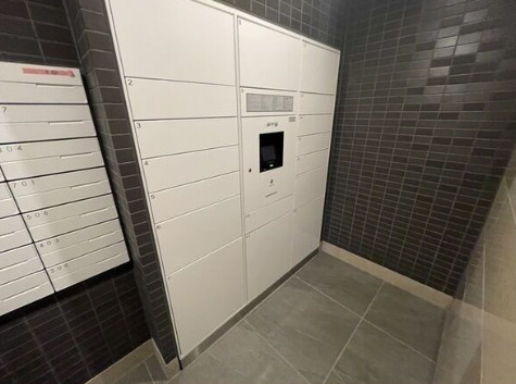 ロビー　※同物件他部屋写真 反転、色違いの場合有 現況優先