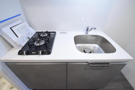 キッチン　※同物件他部屋写真 反転、色違いの場合有 現況優先