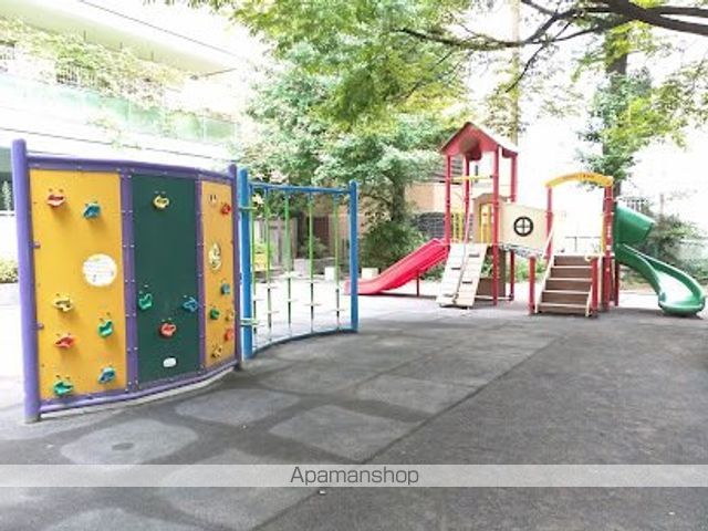 公園　中央区立堀留児童公園（公園）まで88m