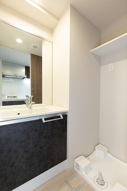 洗面設備　※写真は同タイプ住戸です。