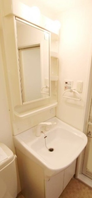 洗面設備　別部屋同仕様タイプ