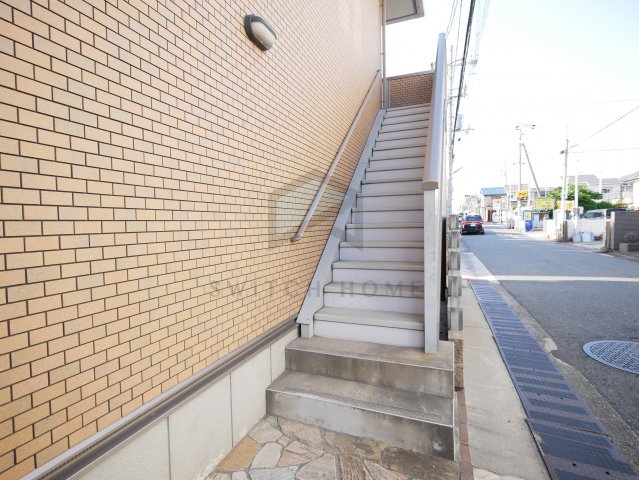 エントランス　ゆとりのあるエントランスです