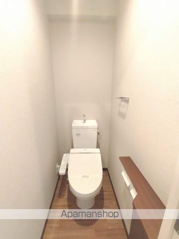 北大阪急行 江坂駅 徒歩14分 10階建 築7年のトイレ写真