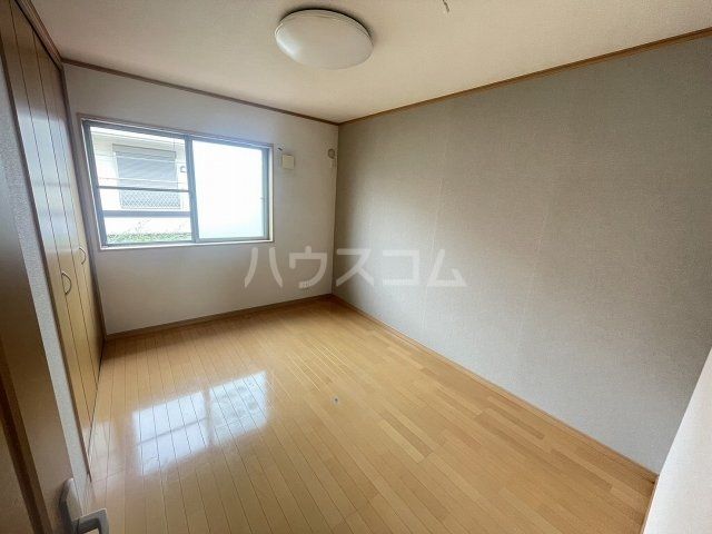 ルーヴル秋津Aの内装写真