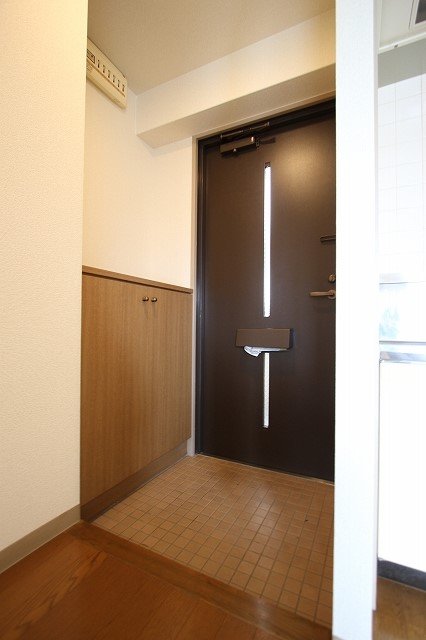 パークサイドKAWAMATAの玄関写真