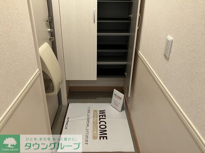 玄関　お問合せはタウンハウジングまで！※現地待合わせ相談可能