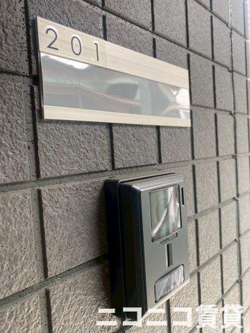 セキュリティ　別号室イメージの為、現状を優先致します。
