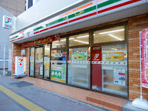 コンビニ　セブンイレブン 墨田両国4丁目店（コンビニ）まで315m