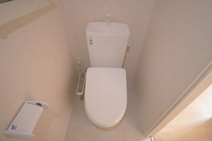 クレール湘南台V Aのトイレ写真