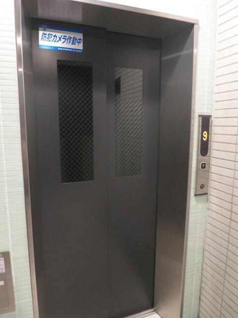 ダイナシティ西新宿の外観写真