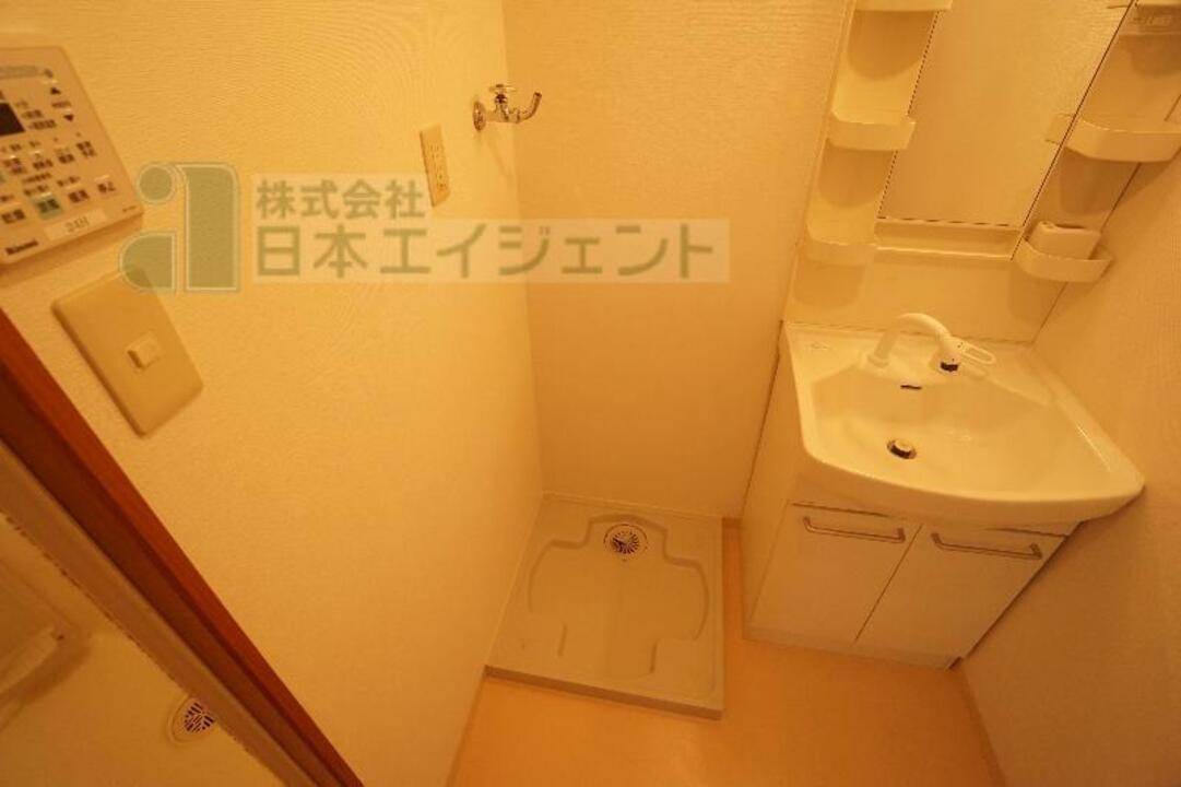 その他設備　洗濯機置場
