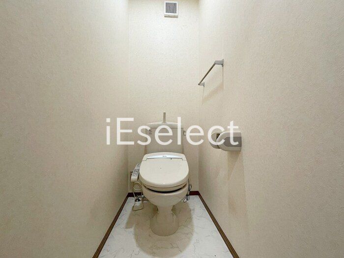 ファミールのトイレ写真