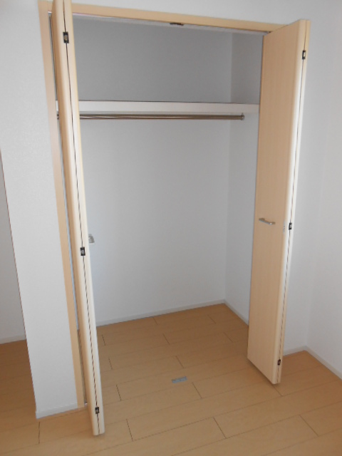 収納　居室内収納（クローゼット・１間分）完備