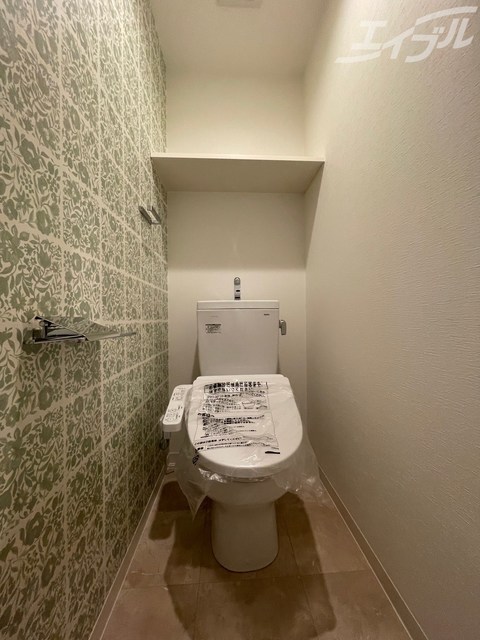 地下鉄谷町線 天神橋筋六丁目駅 徒歩9分 10階建 築3年のトイレ写真