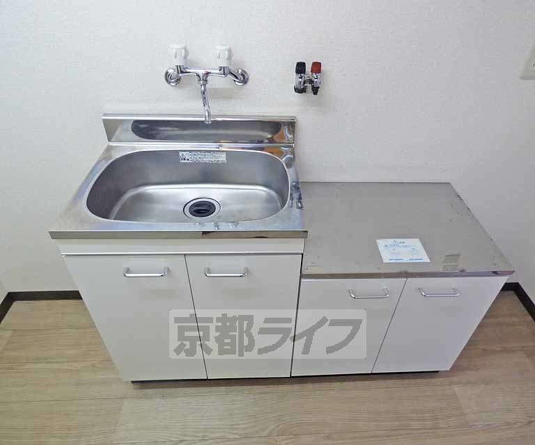 キッチン　シンプルなキッチンです。