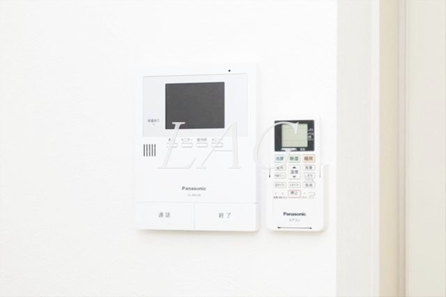 セキュリティ　モニター付きインターフォンです。