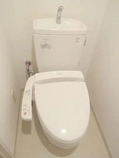 トイレ　写真は同タイプ住居です。