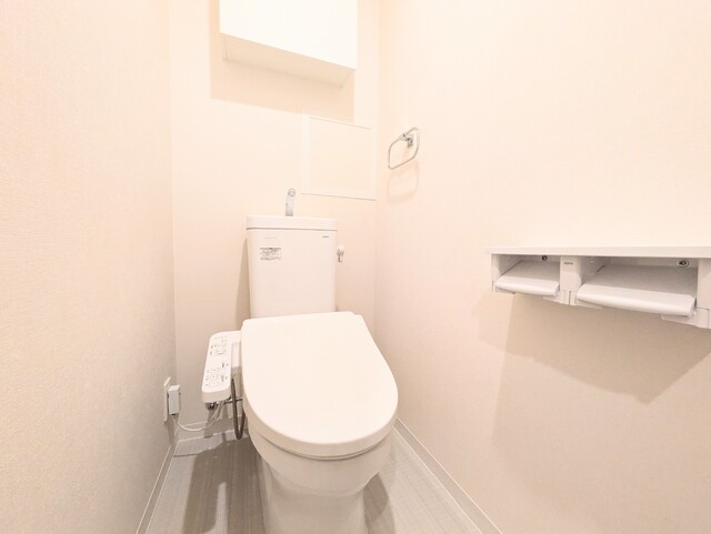 トイレ　※別部屋参考写真です。
