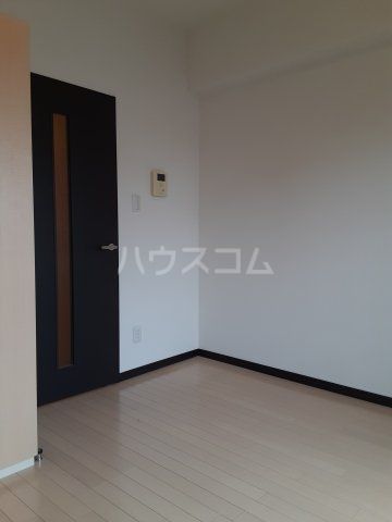VIVRE横浜白楽弐番館の内装写真