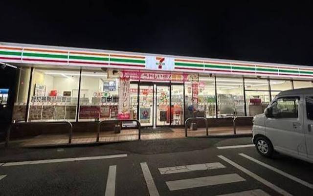 コンビニ　セブンイレブン　姫路津田今在家北店（コンビニ）まで561m