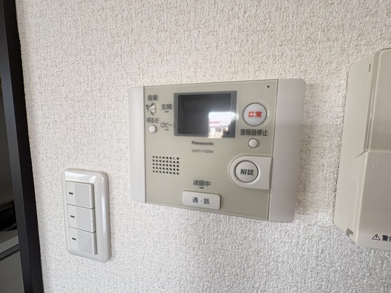 セキュリティ　カメラ付きインターホン