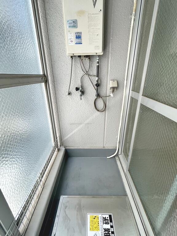 地下鉄谷町線 平野駅 徒歩8分 8階建 築37年の内装写真