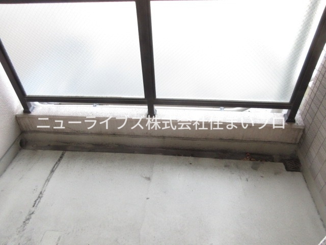 京阪本線 寝屋川市駅 徒歩15分 6階建 築27年の内装写真