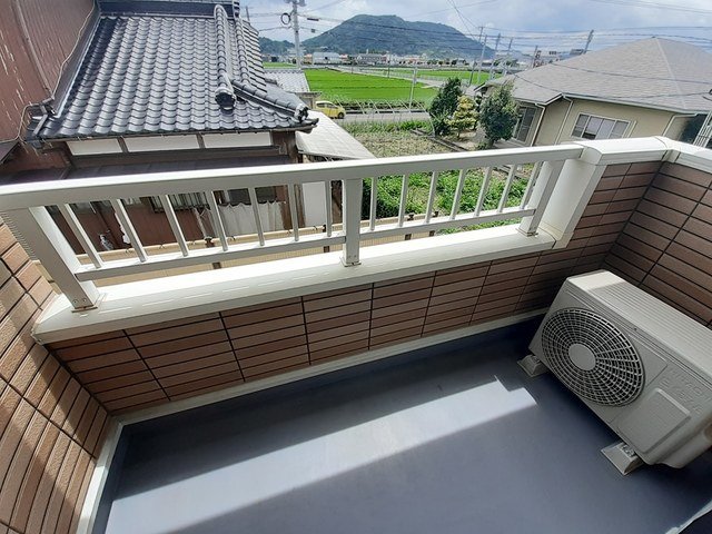 バルコニー　バルコニー付きです