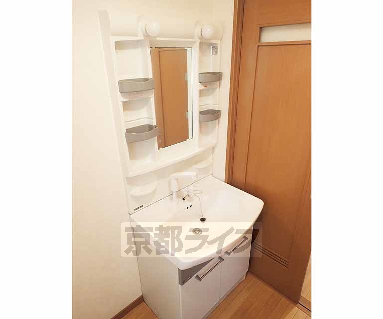 洗面設備　シャンプードレッサーです。