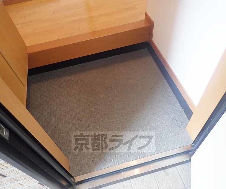 玄関　すっきりとした玄関です。