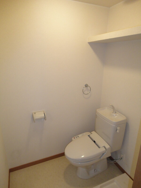 ポラリスCozy博多駅のトイレ写真