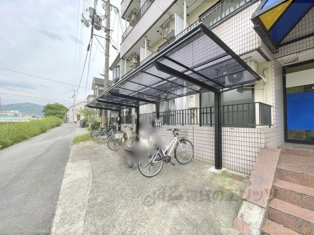 アートハウスならの外観写真