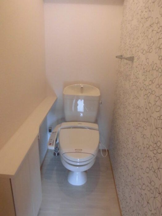 トイレ　ゆったりとした空間のトイレです