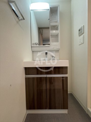 洗面設備　プランドール北浜　独立洗面台
