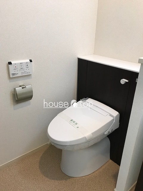 トイレ　ワイヤレス式のウォシュレットトイレ♪