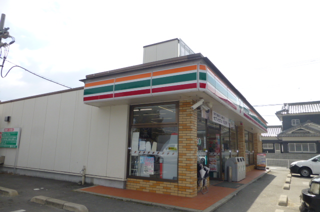 【大和高田市土庫のアパートのコンビニ】