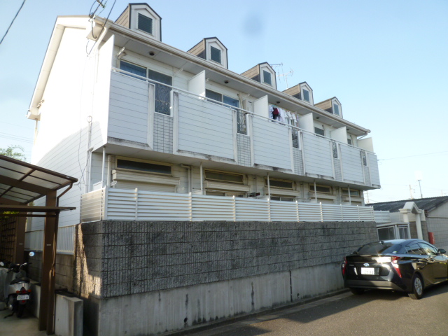 桜井第7マンションの外観