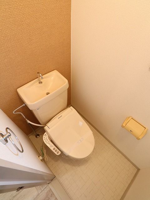 【サンヒルズ上田Iのトイレ】