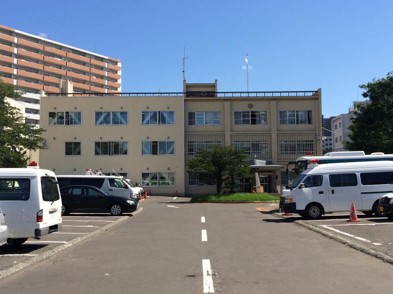 警察署・交番　白石警察署（警察署・交番）まで1087m