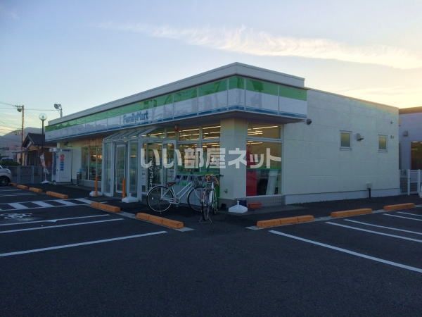 【敦賀市松葉町のアパートのコンビニ】