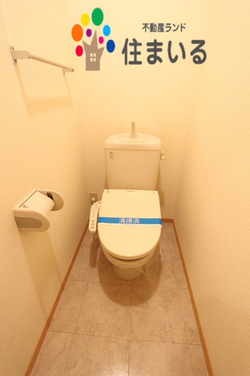 トイレ　※写真は同型タイプとなります