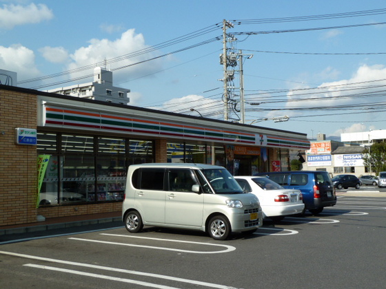 【広島市佐伯区海老園のマンションのコンビニ】