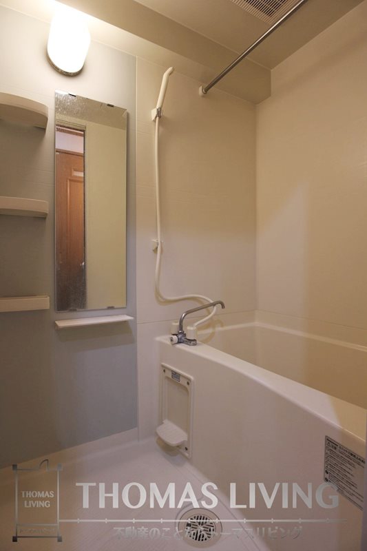 バス・シャワールーム　お掃除がしやすいユニットバスです。