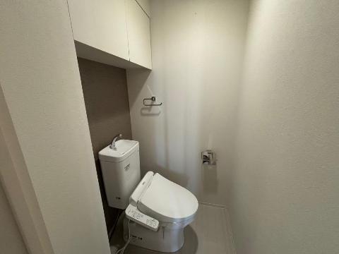 トイレ　シャワー付トイレ