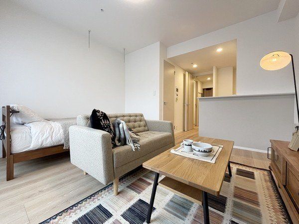 居室・リビング　※モデルルーム（代表タイプ）のため家具等は付きません