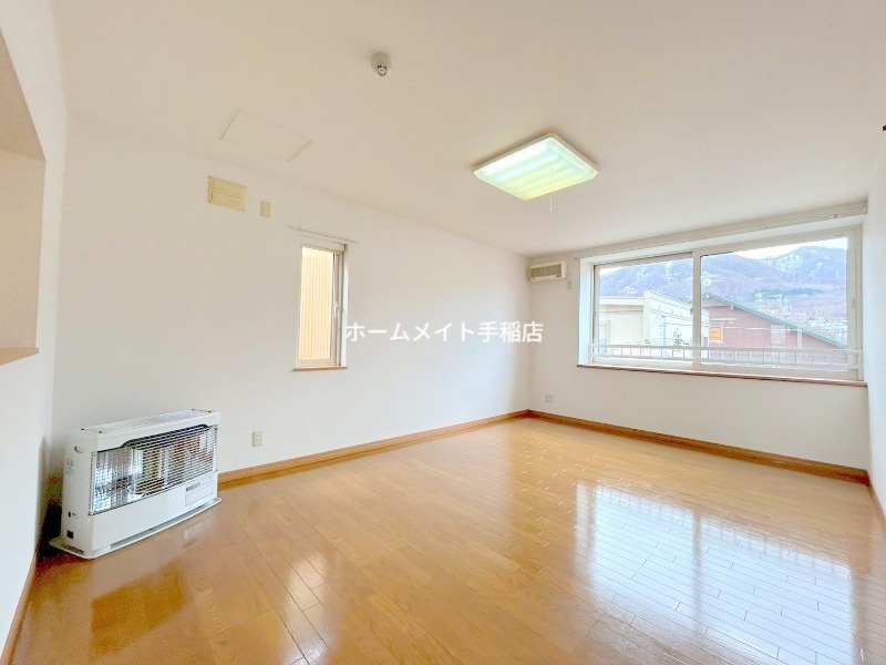 居室・リビング　明るいリビング♪