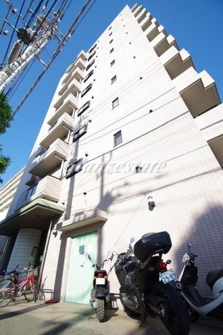 建物外観　☆存在感を放つ外観☆