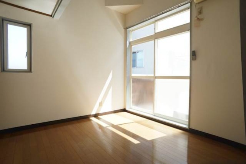 居室・リビング　別号室