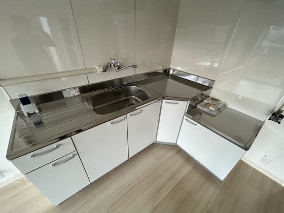 キッチン　※別部屋の写真です